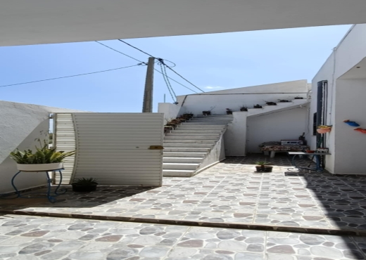 villa - image 4